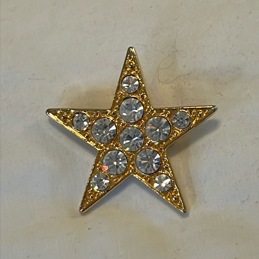 VINTAGE PARK LANE CRYSTAL ENCASED GOLD STAR BROOCH